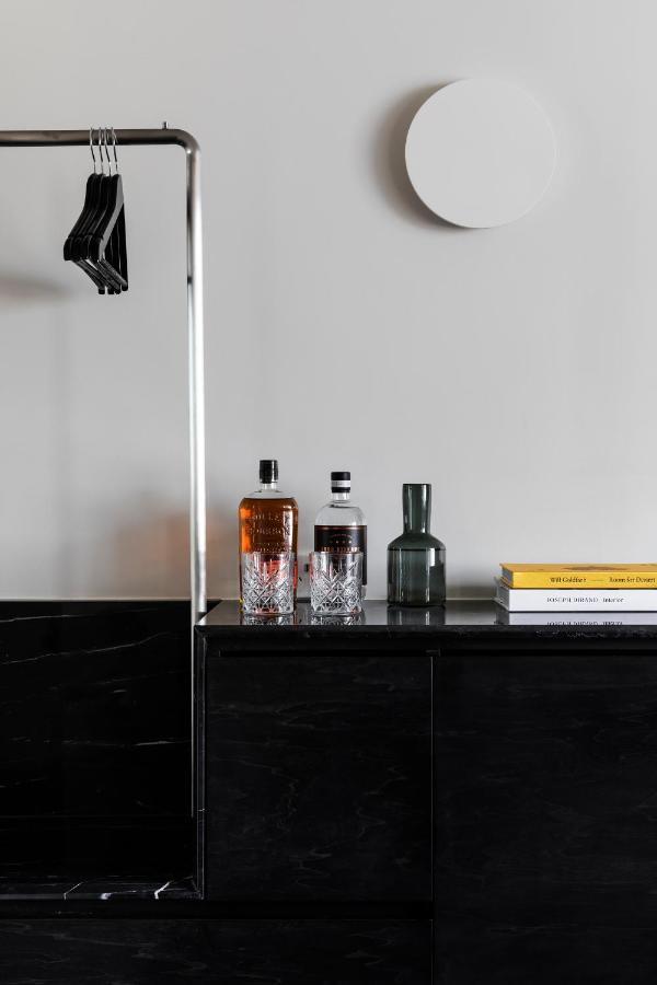 Lancemore Crossley St. Мельбурн Экстерьер фото The Botanist Gin
