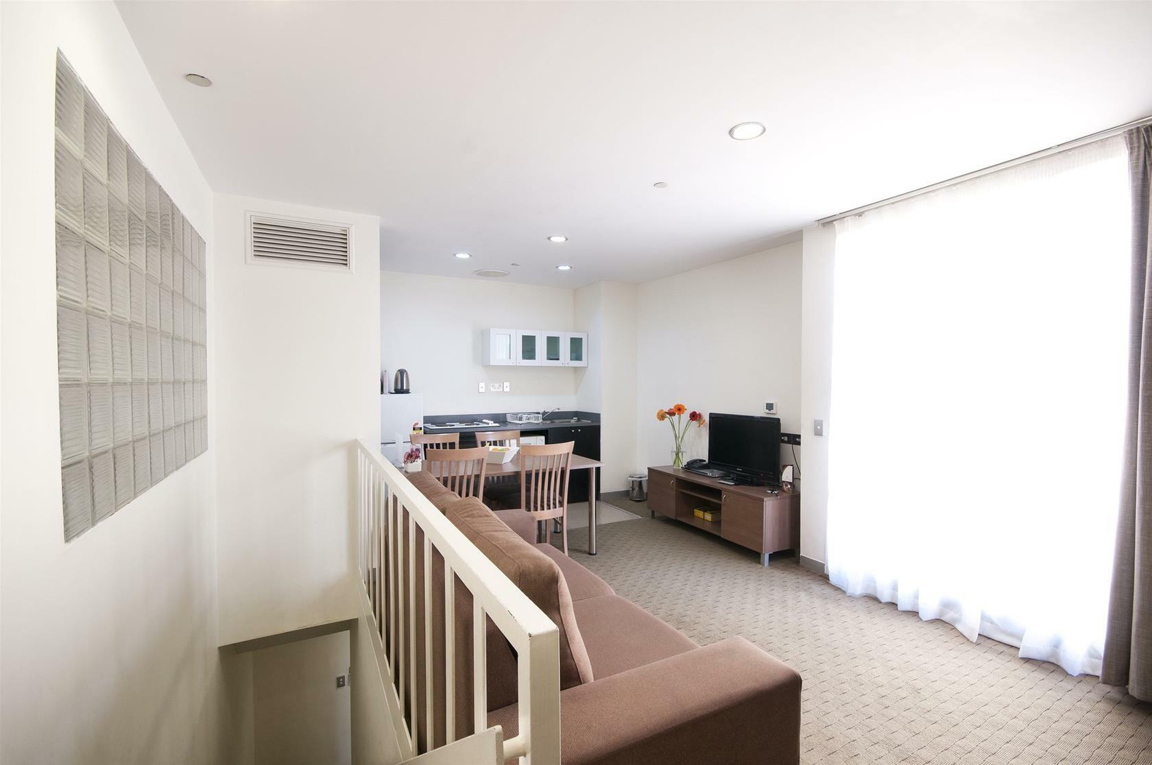 Lancemore Crossley St. Мельбурн Экстерьер фото A typical apartment at the University of Western Australia